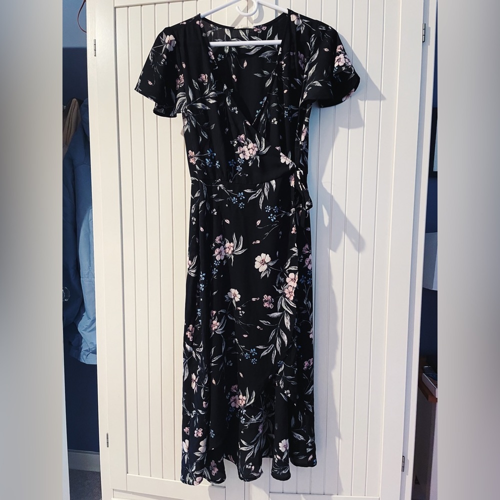 Light Summer Wrap Dress with Floral Print